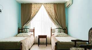 Гостиница Зеленый Берег Тольятти Улучшенный двухместный номер с 2 отдельными кроватями-3